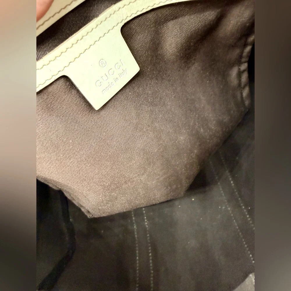 Gucci GG Supreme Joy Medium Boston Bag